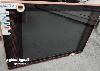  1 شاشة تلفزيون حجم 17.. 17 inch tv screen