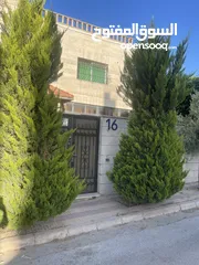  1 بيت بالقرب من دوار الكمالية للبيع