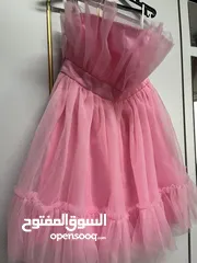  4 فستانين بناتي  الابيض لعمر 7 سنوات  الزهري لعمر 10-12 سنه  ملبوسات مره وحده فقطط