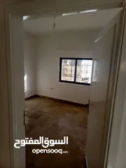  10 شقة في موقع مميز في جبل الأشرفية