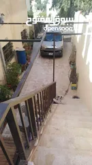  15 بيت مستقل للبيع