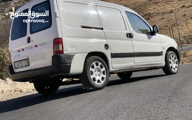  2 بيجو بارتنر 2013 للضمان الشهري