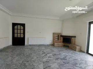  34 فيلا للايجار في ام اذينة  ( Property 33438 ) سنوي فقط