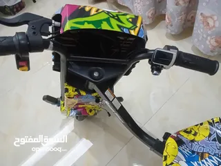  3 drifting scooter