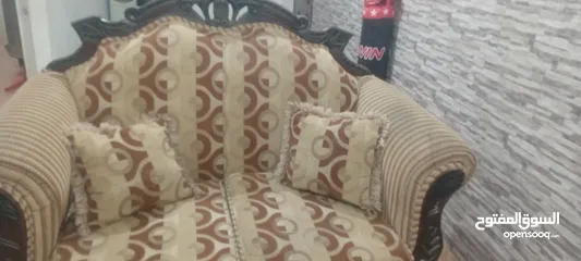 3 طقم كنب خشبهم زان من مصر 7 مقاعد ثلاثيه والثنائية و2 مفرد