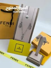  25 اكسسوار سلسال مع الحلق ماركات لويس فيتون وكارتير وديور وفالنتينو جميع الباراندات ماستر كوالتي