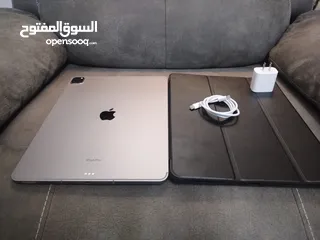  11 ايباد برو  2022 ,M2, حجم الشاشه  12.9 انش يدعم شريحه طبعا الجيل السادس