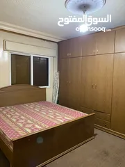  12 شقه لإيجار الشهري طابق 3 مع مصعد بريموت كل طابق 2 شقه  الحي الجنوبي قرب مطعم فول ونار عمارة الشيماء