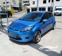  1 فورد فيستا 2012 فحص نخب . بحالة ممتازة للبيع