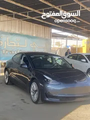  5 تيسلا موديل 3