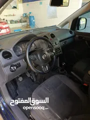  25 جولف كادي مميز سعر قابل للتفاوض فحص كامل شخصي وليس شركة مرخص سنة قصير ماتور 1600