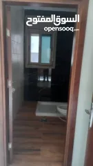  4 شقة للايجار عمارة بيسان (شارع الارسال - منطقة المصايف - بالقرب من مستشفى Hclinic)