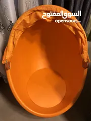  7 كرسي أيكيا شكل بيضة مع مظلة (Egg Chair) دوّار عدد 2 (لون أحمر وبرتقالي) شراء من بريطانيا للبيع