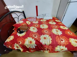  1 bed for urgent sale for 5kd