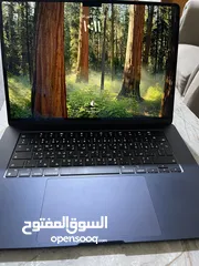  2 لابتوب ماك بوك اير ام 3 من Apple شاشه 15 انج