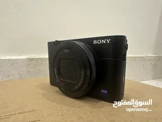  3 Sony RX100v 4K Cyber-shot