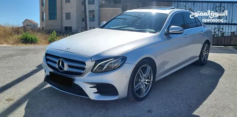  8 بحالة الوكالة  ++Mercedes Benz - E200 AMG - Full Option