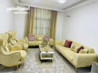  3 طقم ضيوف وكالة استخدام عرسان للبيع الطقم وكالة