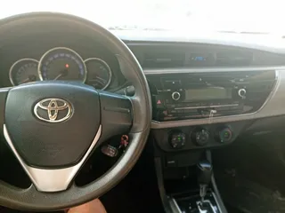  2 Toyota corolla 2015