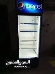  3 عارضة بيبسي