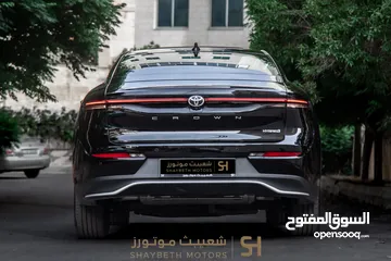  10 Toyota Crown hybrid 2023 premium