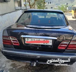  2 مرسيدس E270