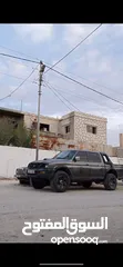  1 ارض عليها ثلاث بيوت واسعات ومرتبات