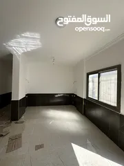  2 شقة مشطبة للبيع شارع السكة