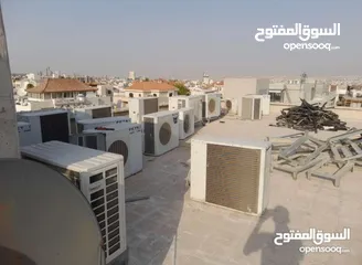  30 والشبابيك والابواب والحمايه والمواسير والنحاس والالمنيوم تنزيل تنكات . عن الاسطحه وقصها تنظيف اسطح ت