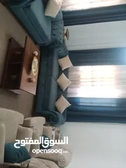  5 غرفة ضيوف و طاولت سفره