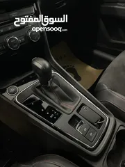 12 Seat leon fr // فتحة سقف بانوراما كاملة الاضافات طلاء الشركة يد صفر