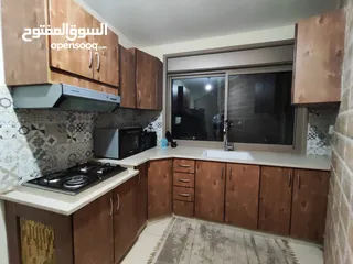  5 شقة مفروشة للإيجار – بيتونيا  قرب دوار الفواكه