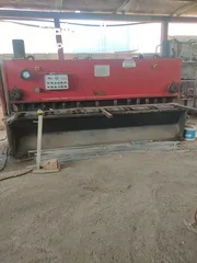  1 مكاين قص و تطعيج الحديد و الالمينيوم و مكينه رولينك و ديزاينcutting and  bending machine