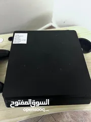  5 PS4 slim نظيفة و بدون اي مشاكل الوصف مهم