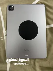  1 ايباد برو جيل رابع m2 بحالة ممتازة 2022 128 تخزين للبيع فقط