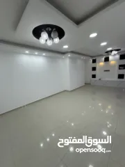  4 الشقة للبيع في رام الله / عين مصباح   .        الموقع عين مصباح / قرب جامعة القدس المفتوحه طابق اول