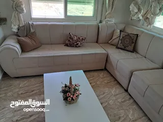  1 كورنر للبيع