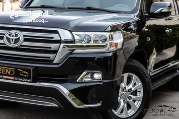  19 Toyota Land Cruiser VX-E 2016   السيارة وارد و بحالة الوكالة