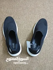  4 حذاء طبي جديد  للبيع غير قابل للبدل