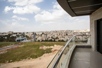  7 شقة فاخرة للبيع بسعر مغري في اجمل مواقع الجبيهة طابق ثاني كاش او اقسااط من المالك