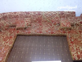  3 مجلس عربي للبيع