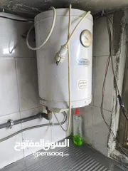  4 عدة مطعم كامله للبيع