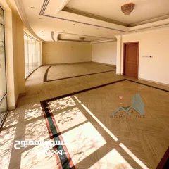  3 QURM  LUXURIOUS 6+1 BR COMMUNITY VILLA