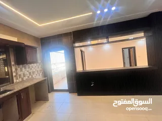  9 شقة فاخرة للإيجار
