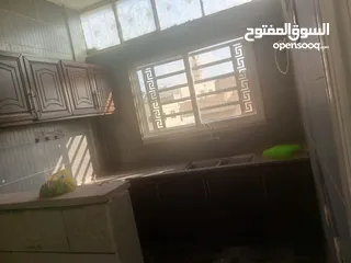  8 شقه صغيره للإيجار لعرسان الزرقاء /الرصيفه حي القادسيه