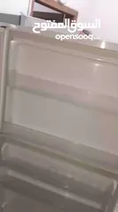  4 ثلاجه هتاشي لون ابيض مستعمل