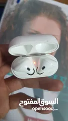  4 Apple airpods 2nd generation