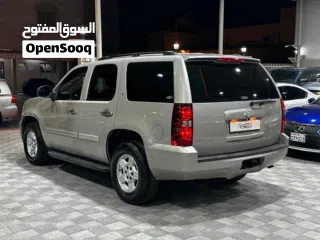  4 Chevrolet Tahoe