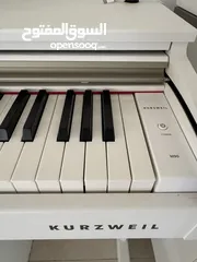  4 Digital Piano secondhand