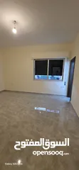  11 شقه فاخره للبيع